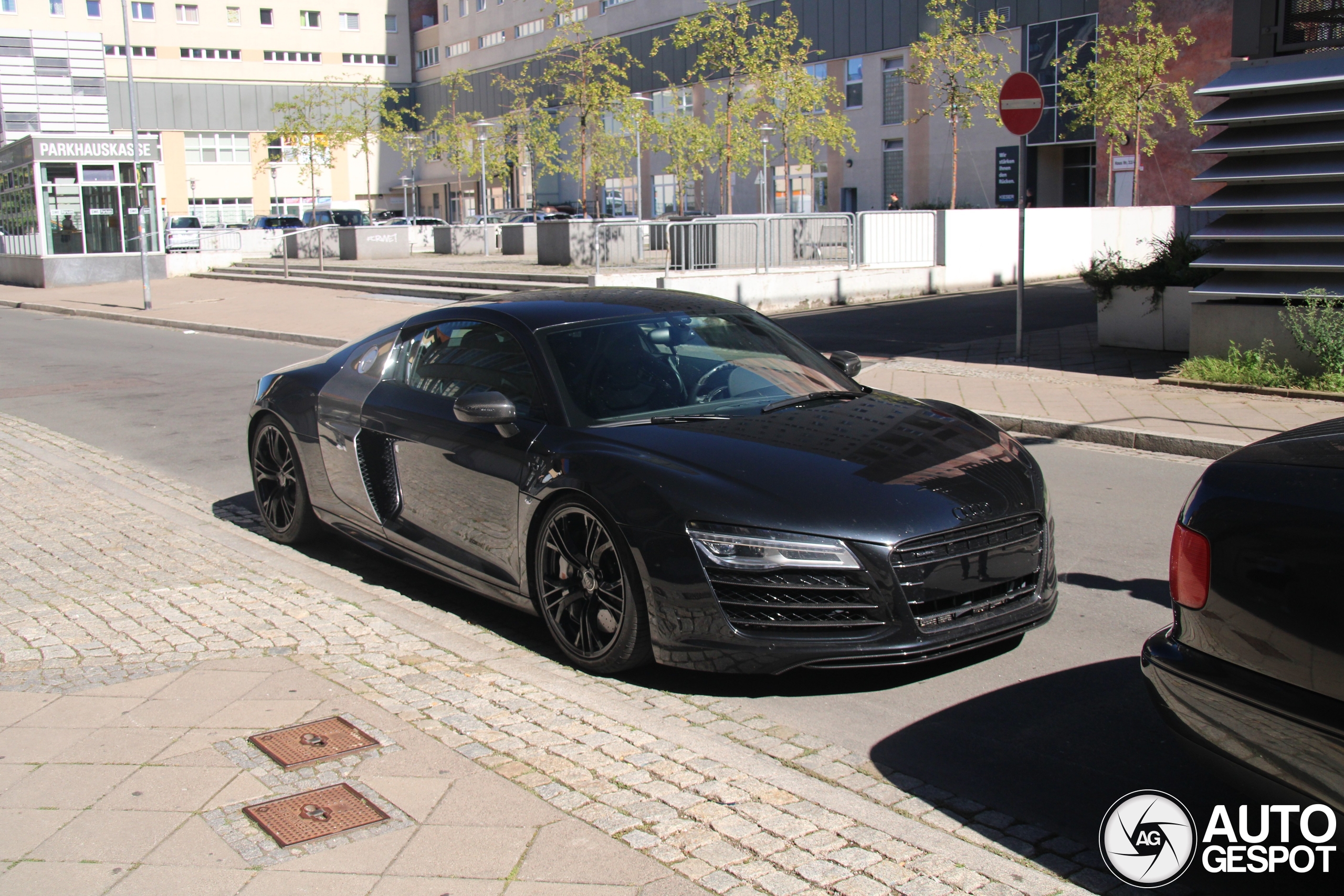 Audi R8 V10 Plus 2013
