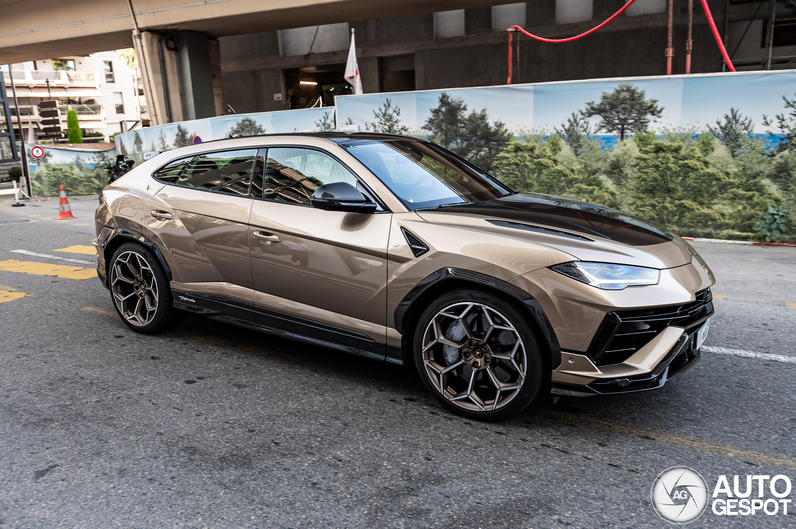 Lamborghini Urus Performante