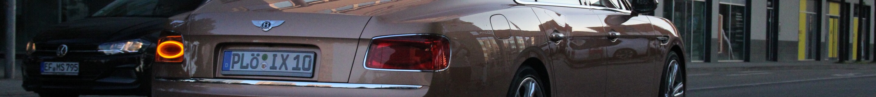 Bentley Flying Spur W12