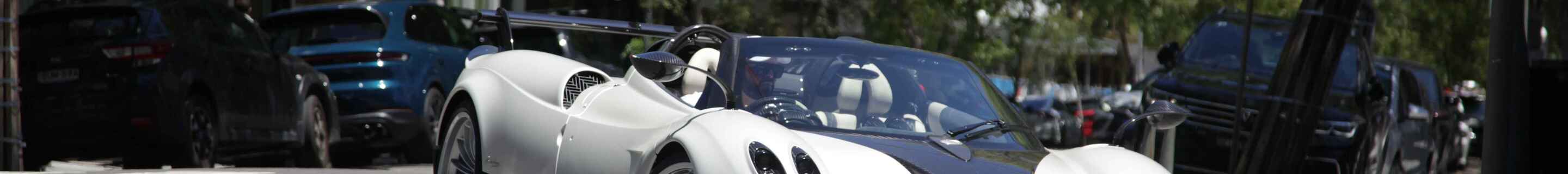 Pagani Huayra Roadster