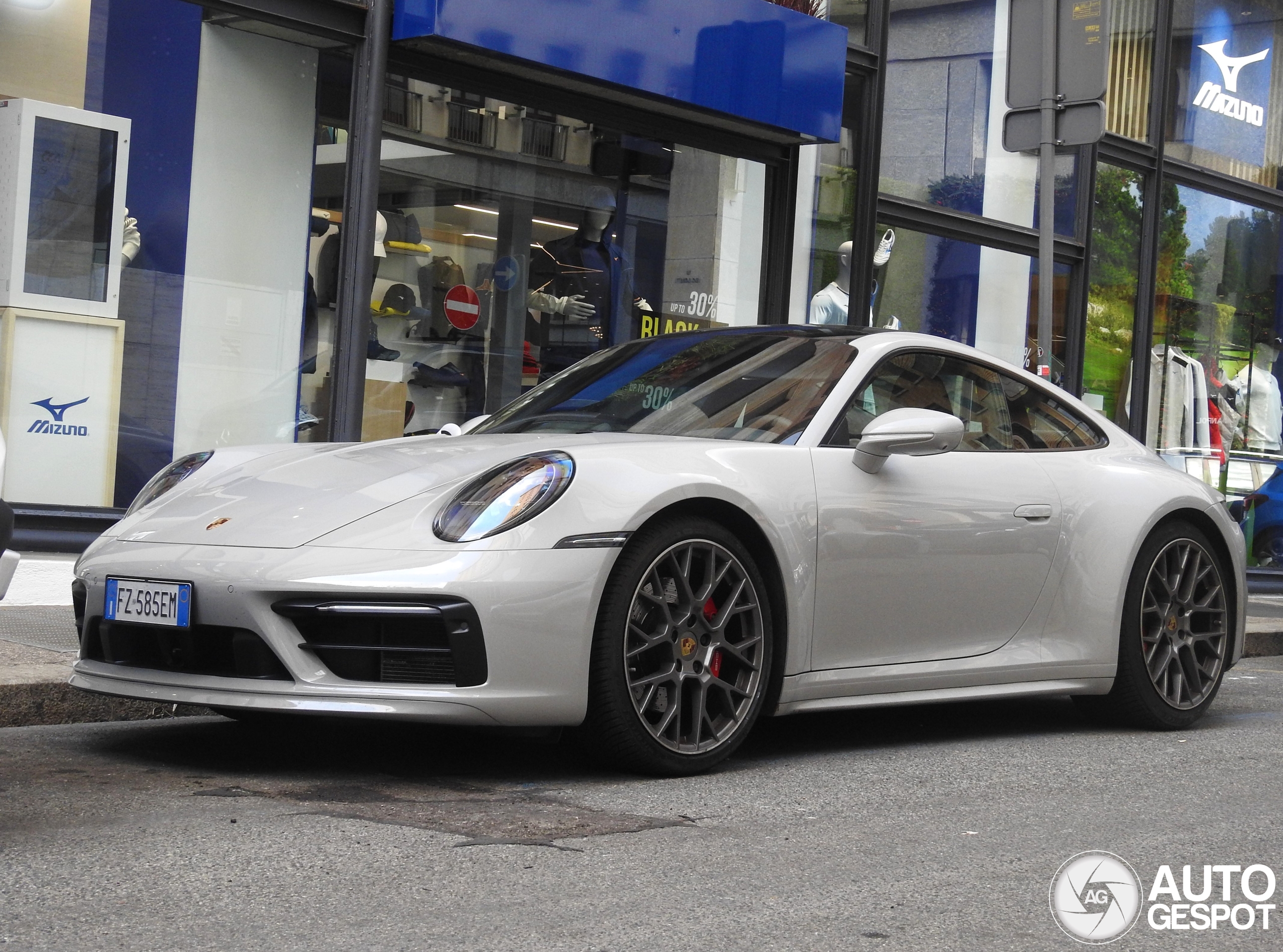 Porsche 992 Carrera S