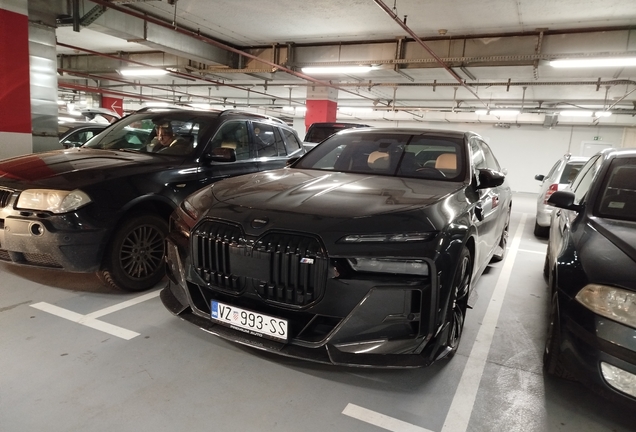 BMW M760e xDrive Mansory