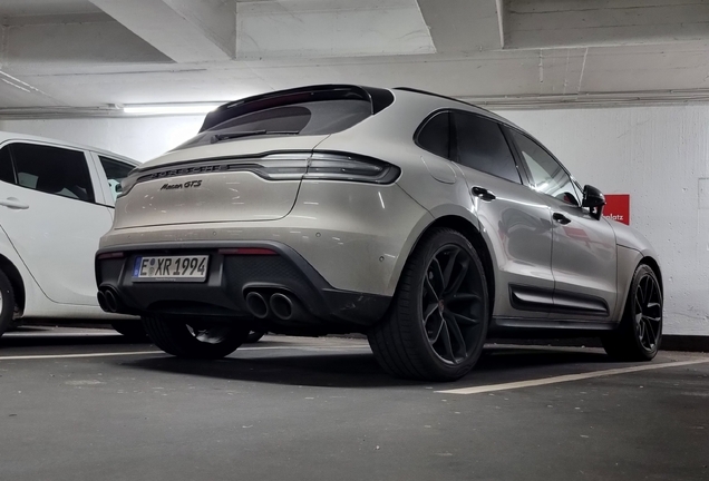 Porsche 95B Macan GTS MkIII