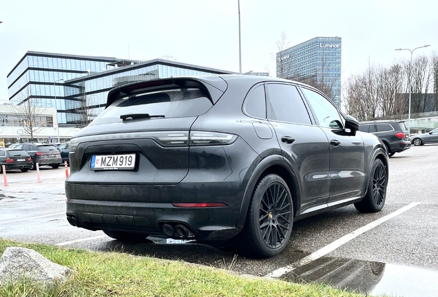 Porsche 9YA Cayenne GTS MkI