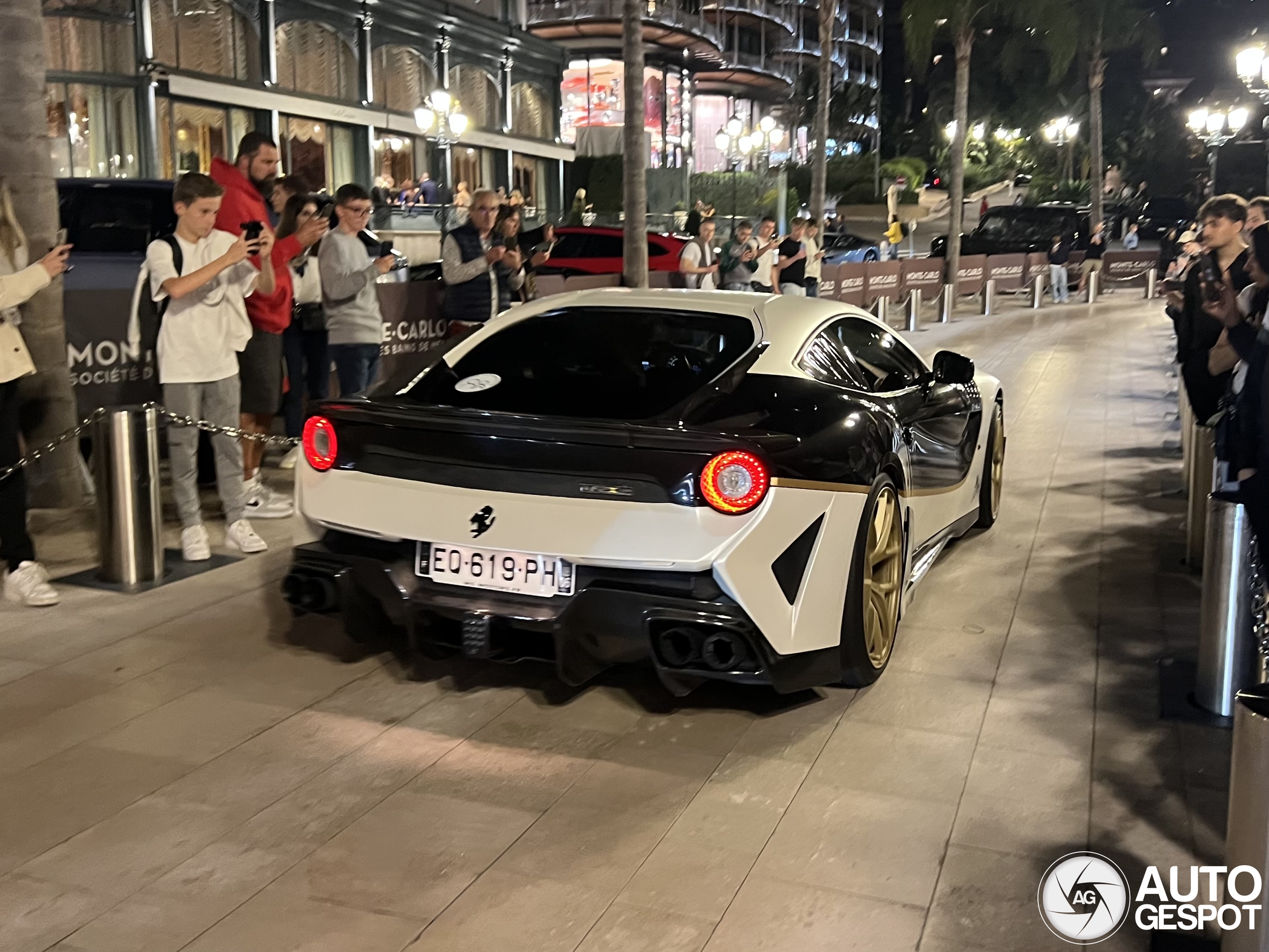 Ferrari F12berlinetta ONYX Concept F2X Longtail
