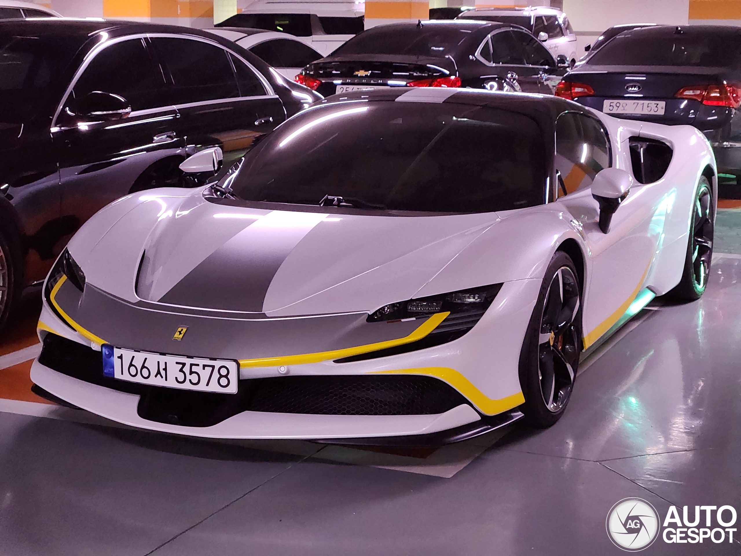 Ferrari SF90 Spider