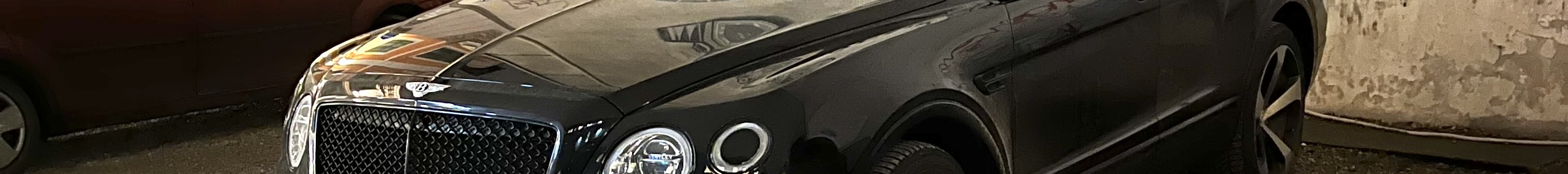 Bentley Bentayga V8