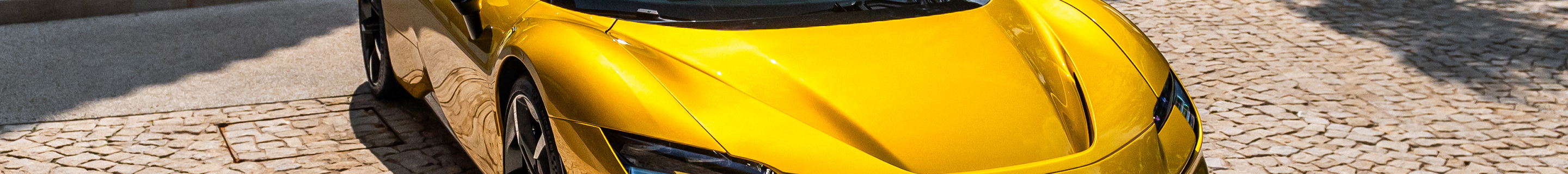 Ferrari SF90 Spider