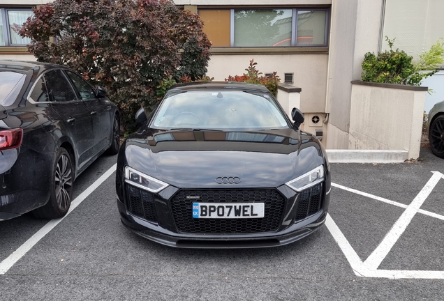 Audi R8 V10 Plus 2015