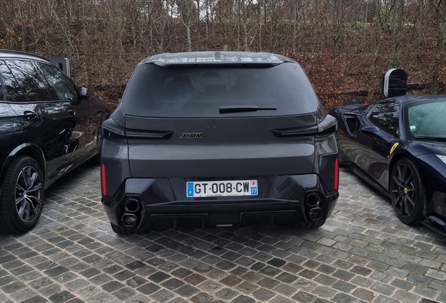 BMW XM G09