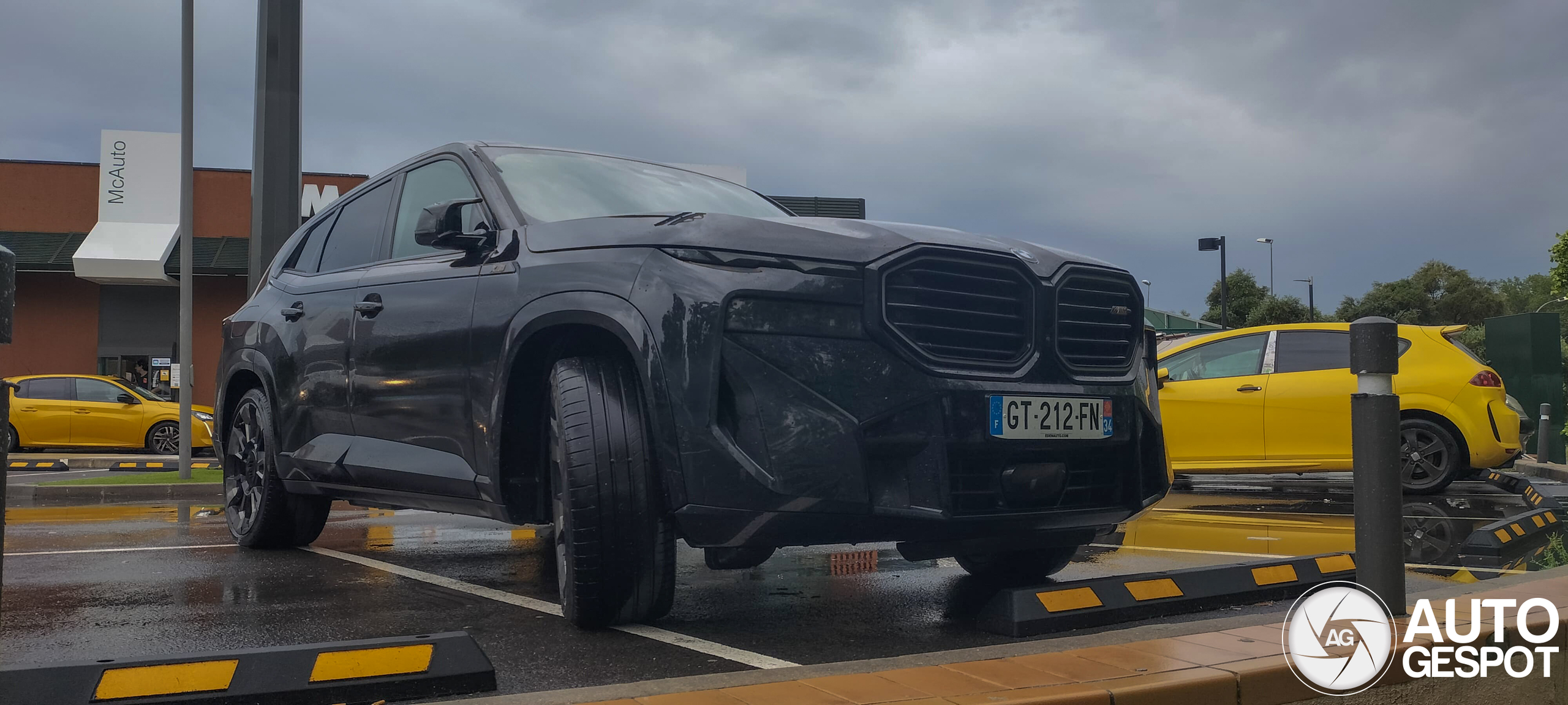 BMW XM G09