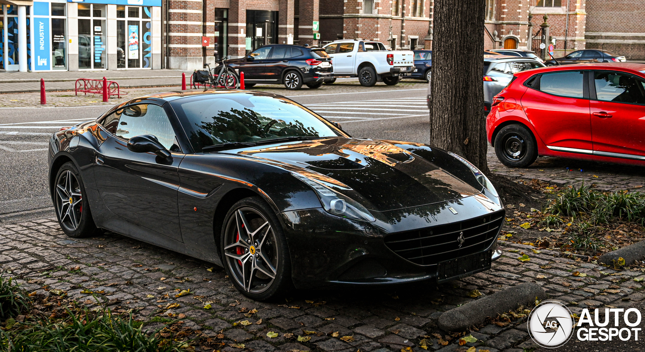 Ferrari California T