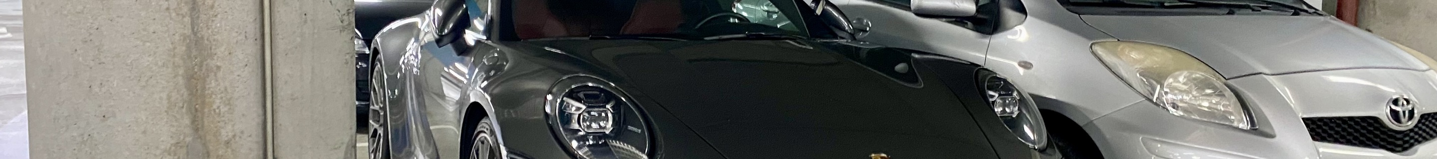 Porsche 992 Carrera 4S