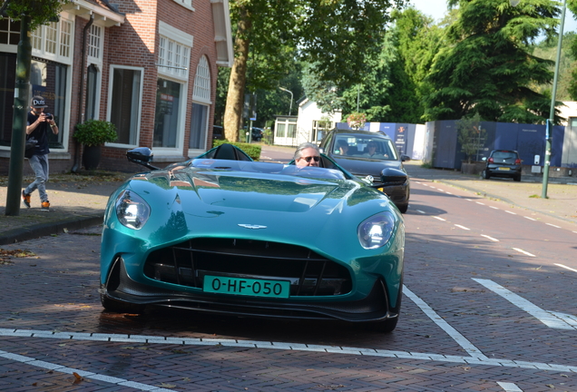 Aston Martin DBR22