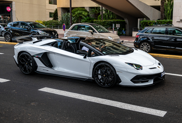Lamborghini Aventador LP770-4 SVJ Roadster