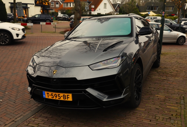 Lamborghini Urus S