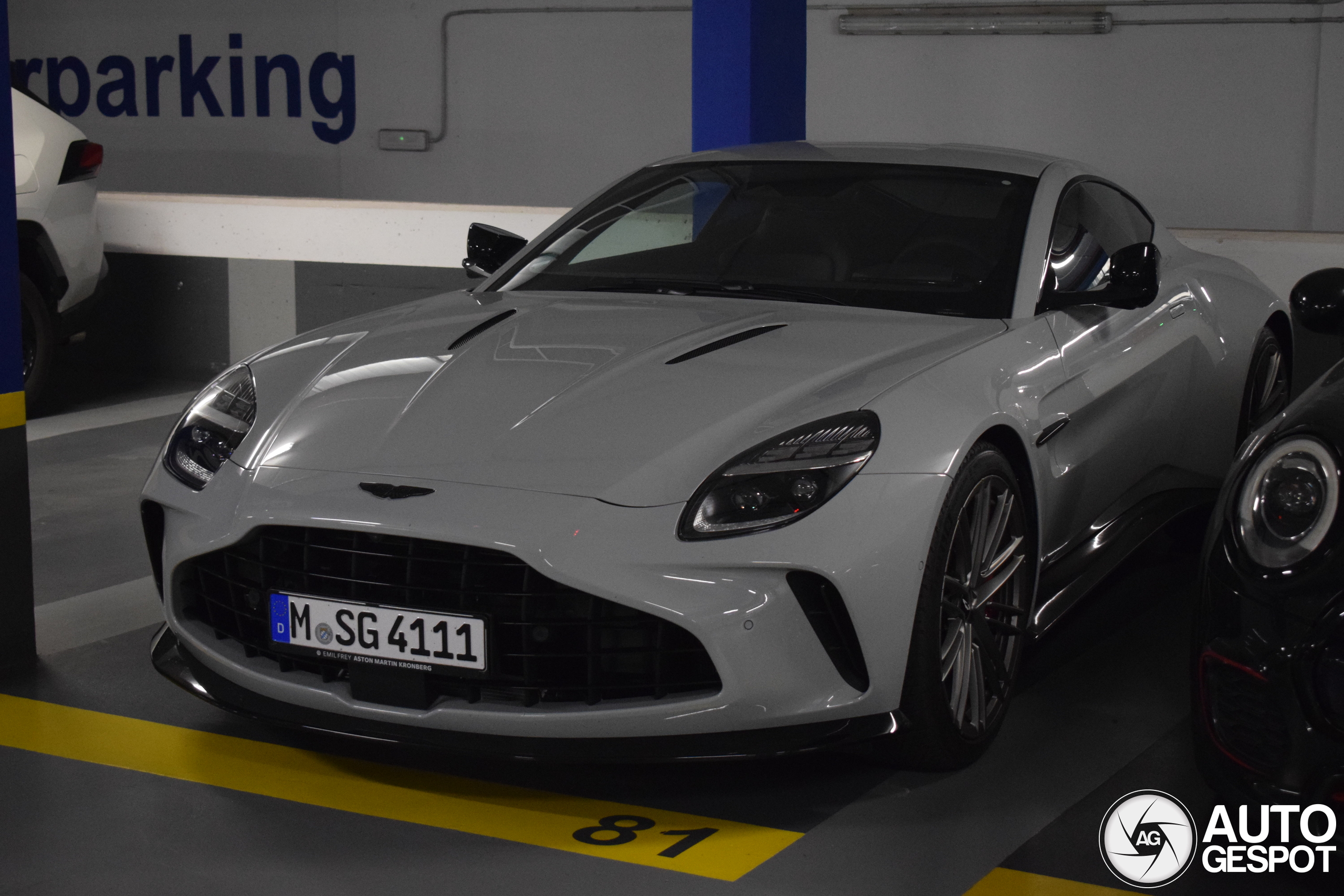 Aston Martin Vantage 2024