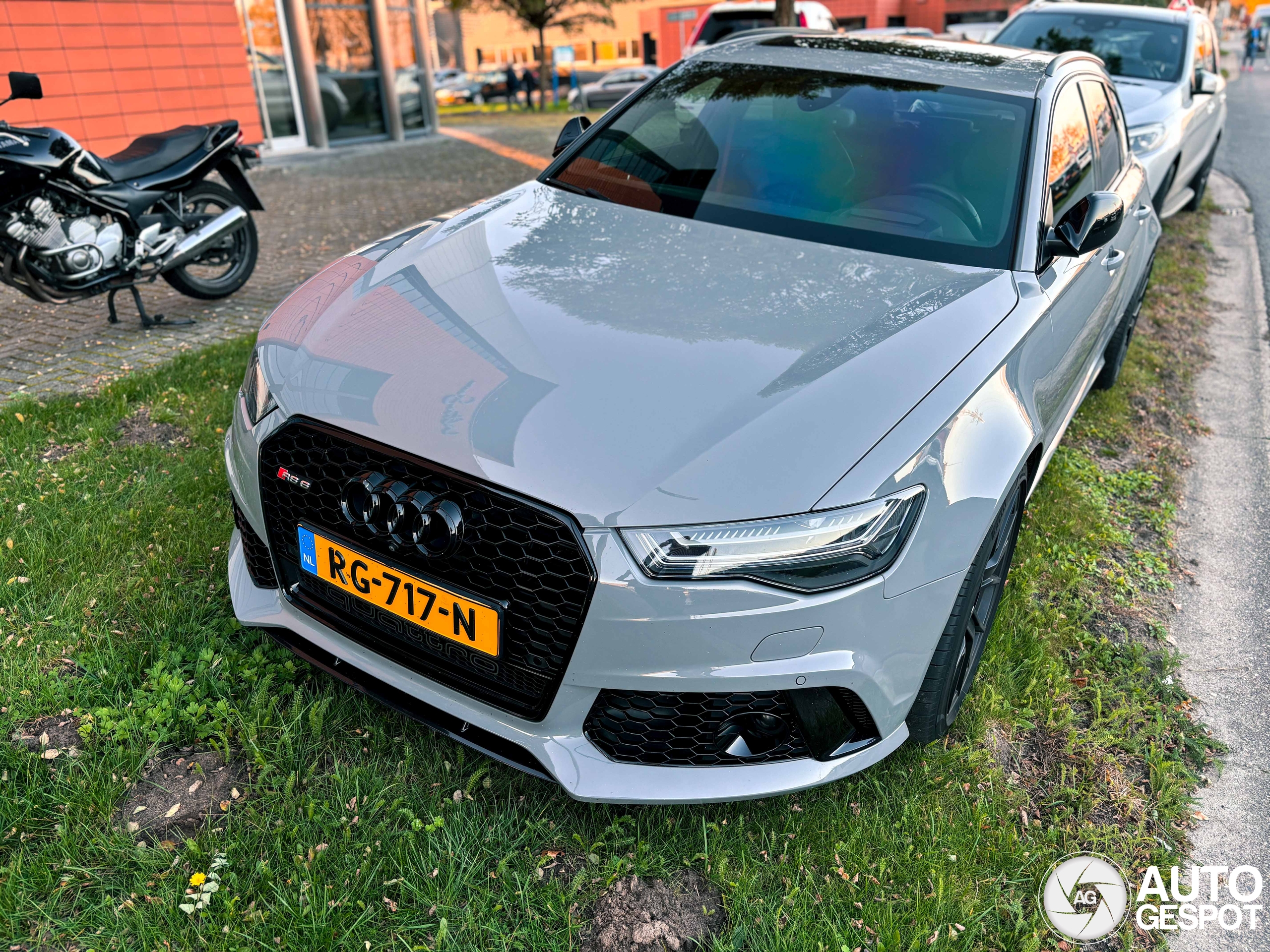 Audi RS6 Avant C7 2015