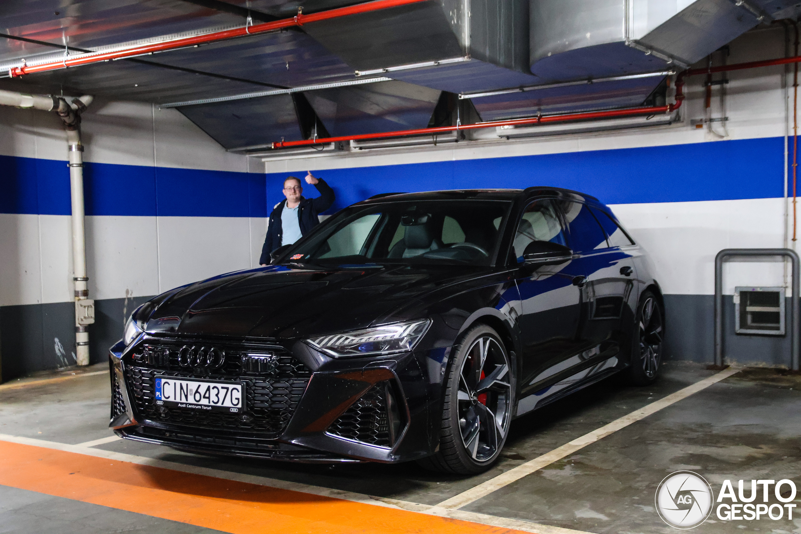 Audi RS6 Avant C8