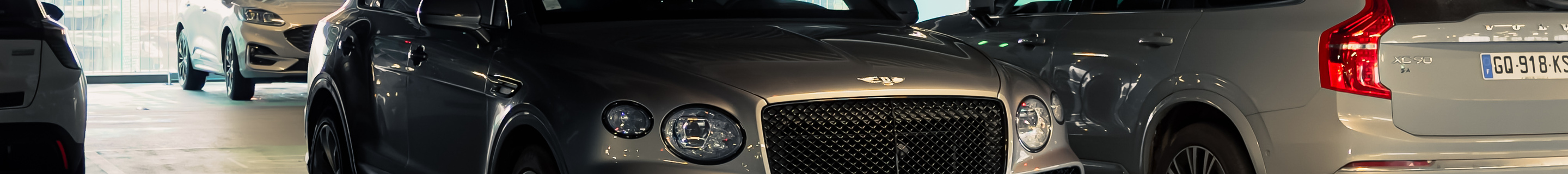Bentley Bentayga Hybrid 2021