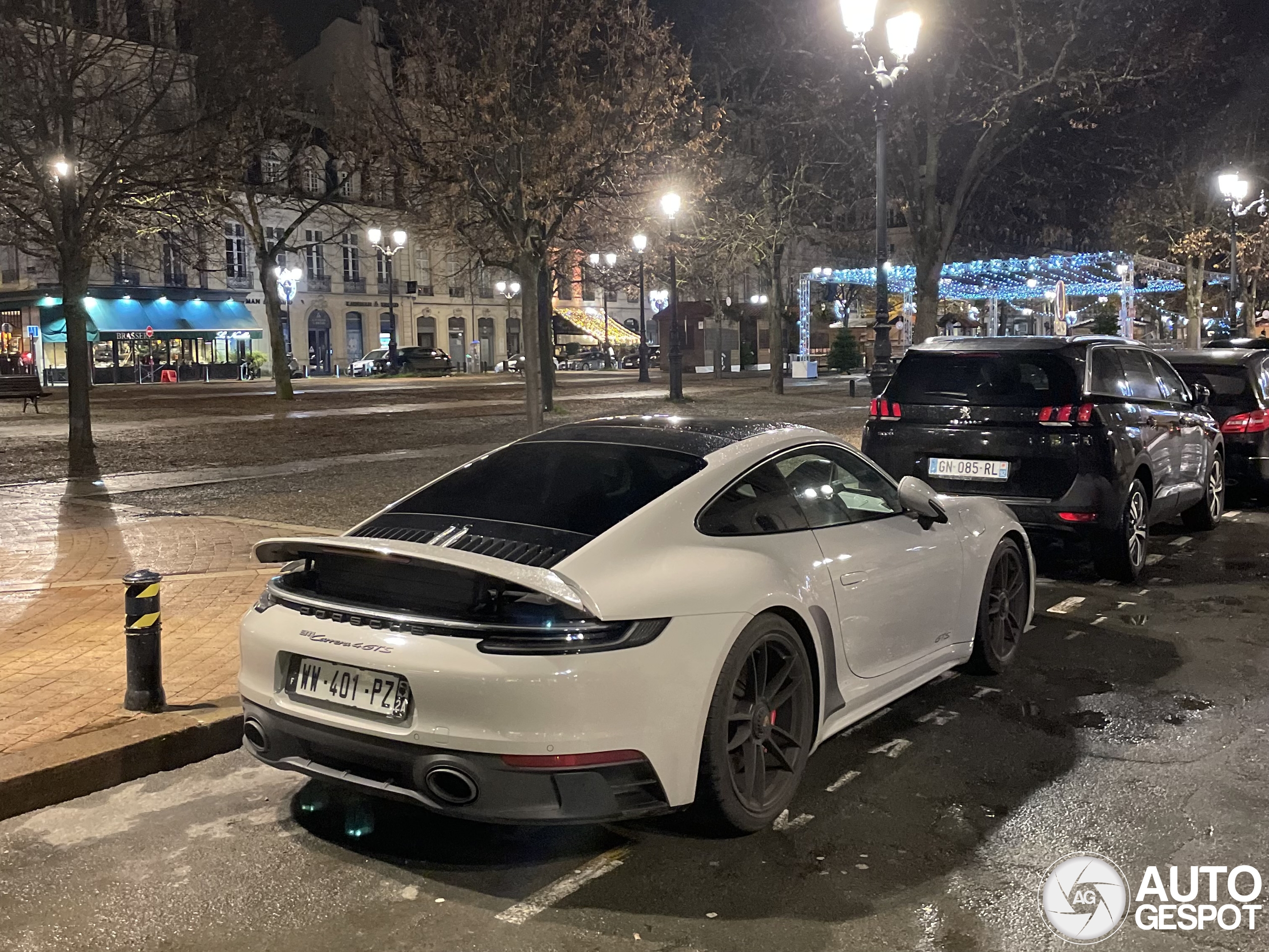 Porsche 992 Carrera 4 GTS - 01 January 2025 - Autogespot