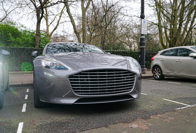 Aston Martin Rapide S