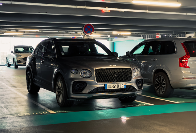 Bentley Bentayga Hybrid 2021