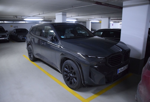 BMW XM G09