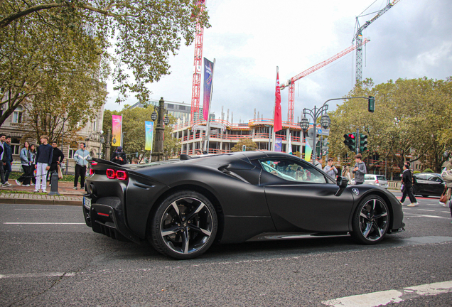 Ferrari SF90 Spider