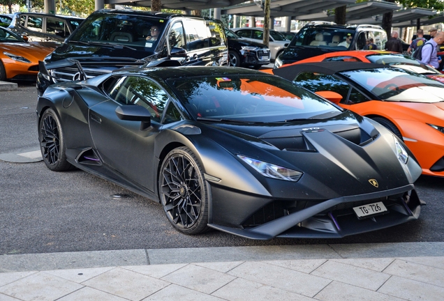 Lamborghini Huracán LP640-2 STO