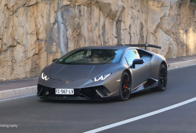 Lamborghini Huracán LP640-4 Performante