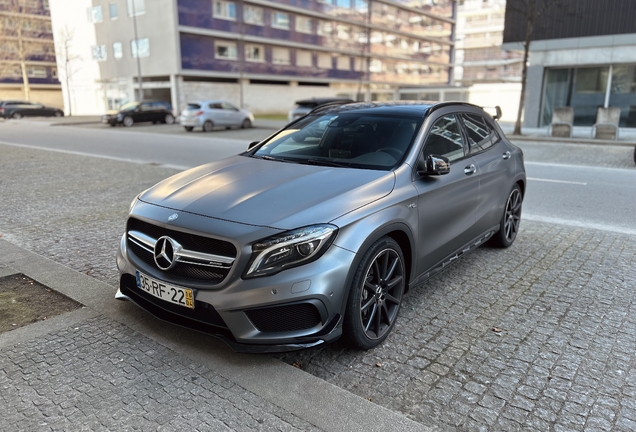 Mercedes-AMG GLA 45 X156