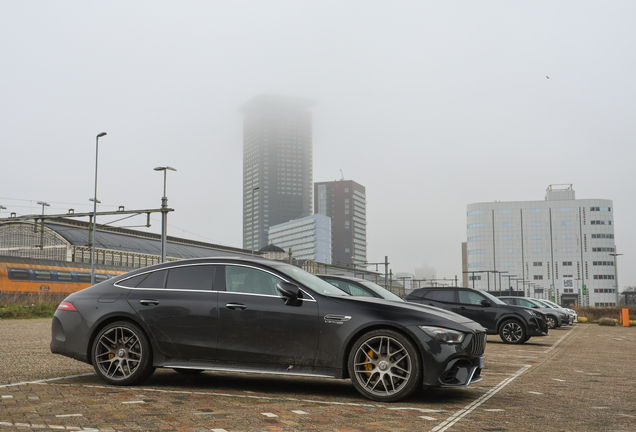 Mercedes-AMG GT 63 S X290