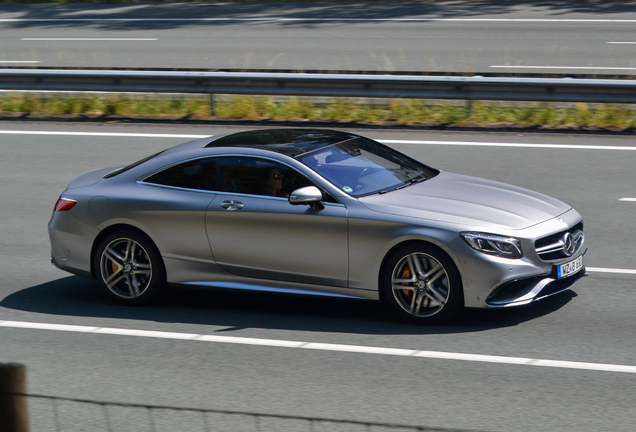 Mercedes-AMG S 63 Coupé C217