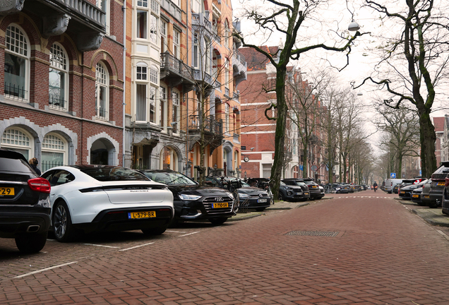 Porsche Taycan Turbo S MkI