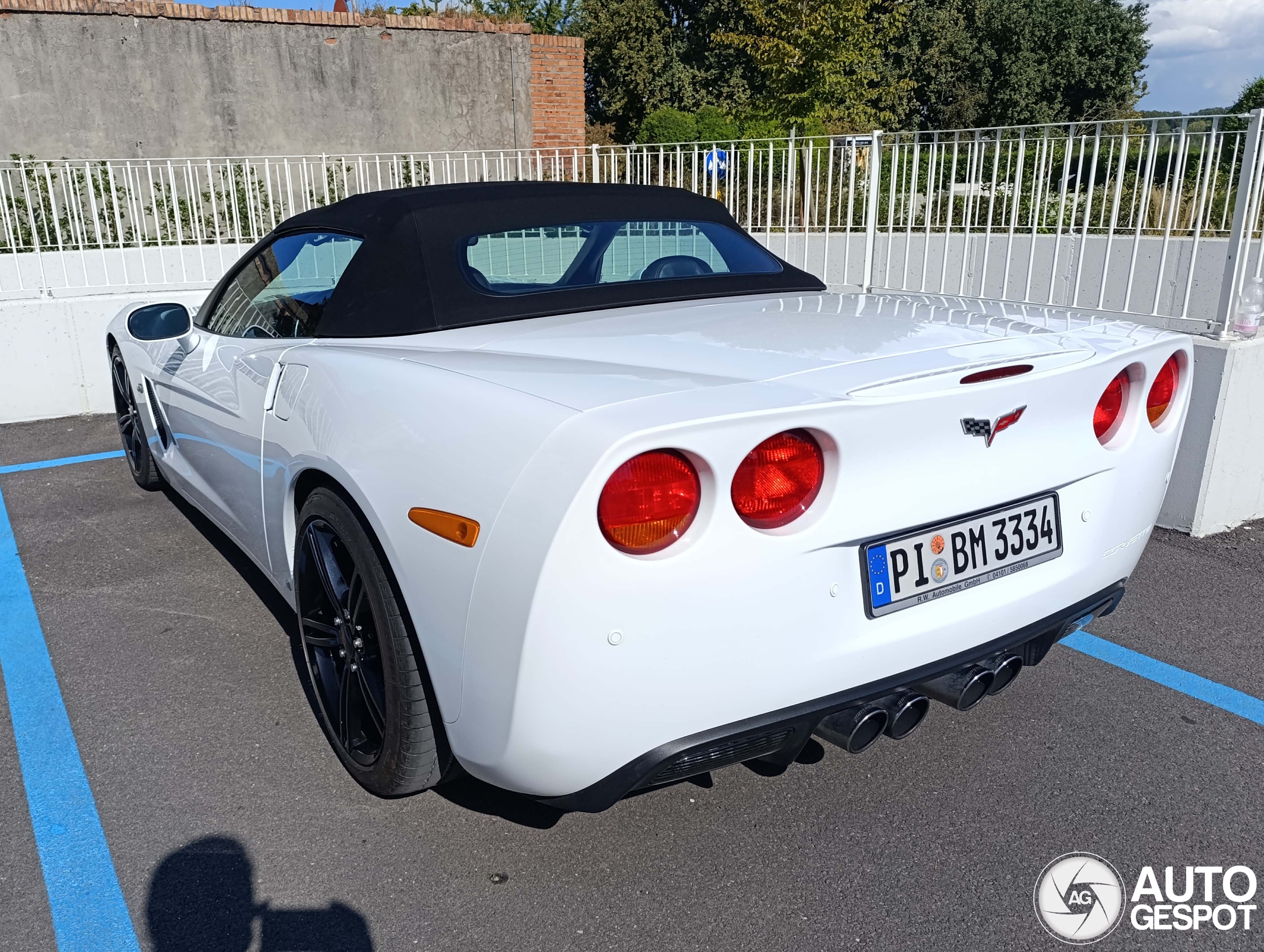 Chevrolet Corvette C6 Convertible