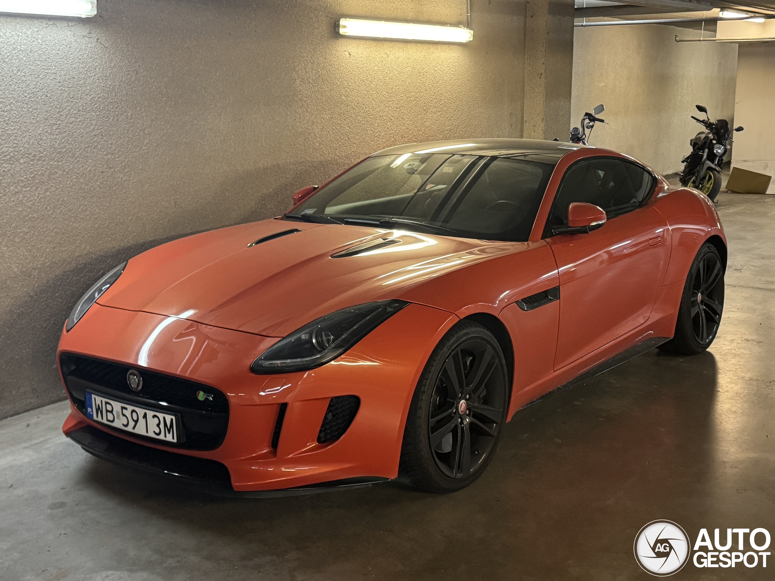 Jaguar F-TYPE R Coupé