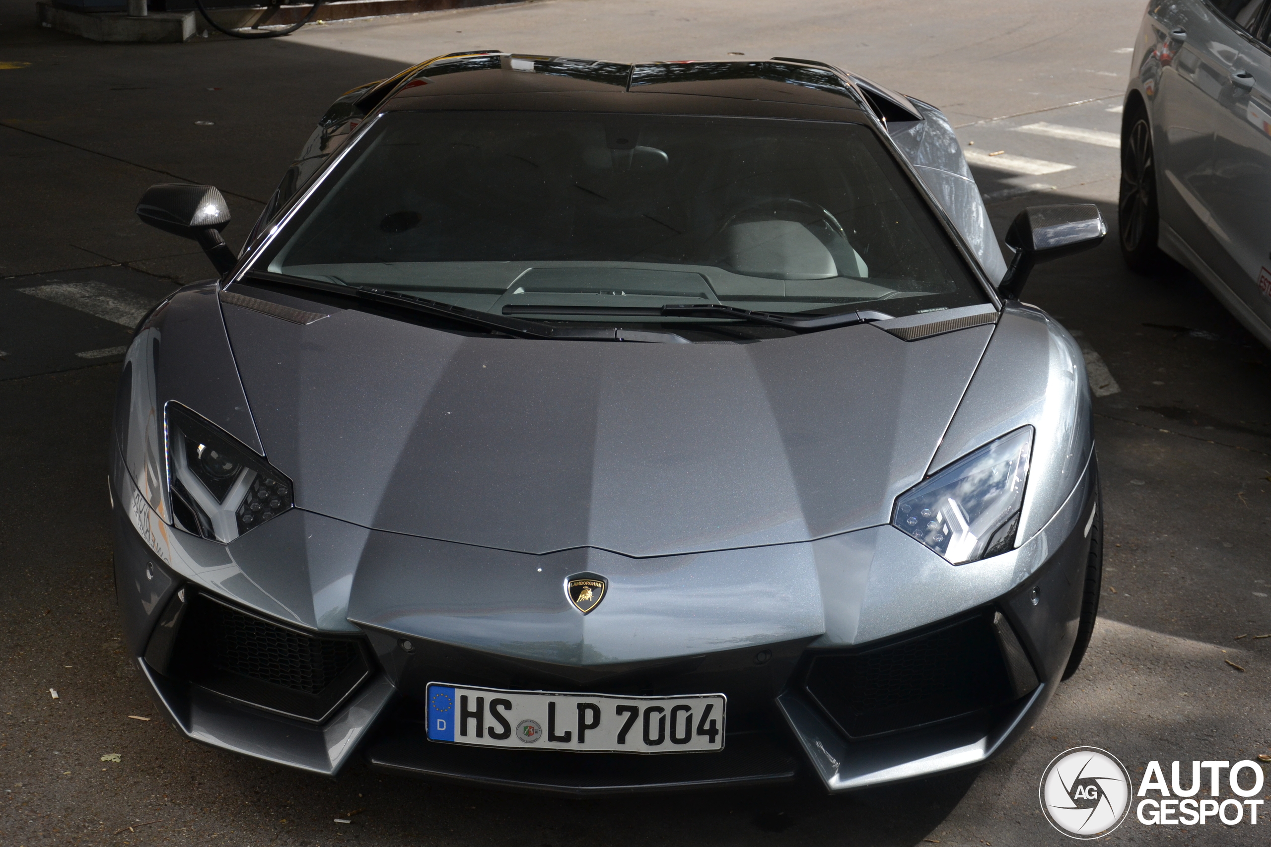 Aventador LP7004 Roadster 02 January 2025 Autogespot