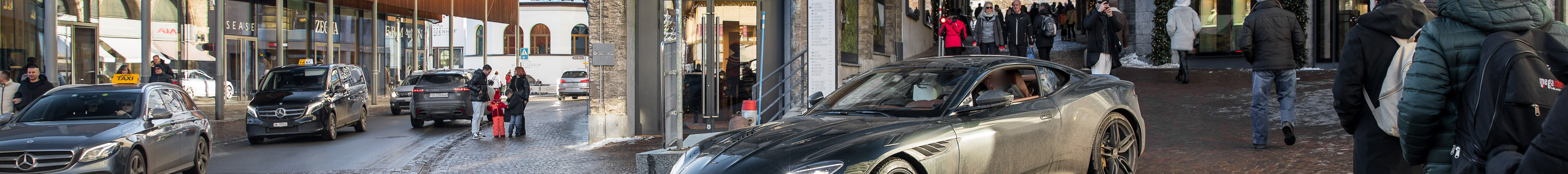 Aston Martin DBS Superleggera