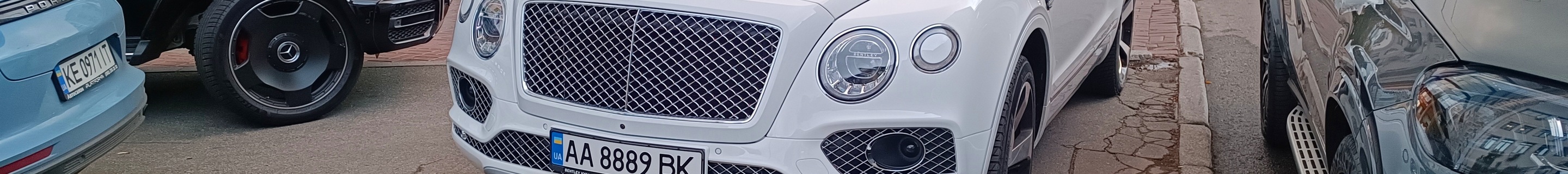 Bentley Bentayga V8