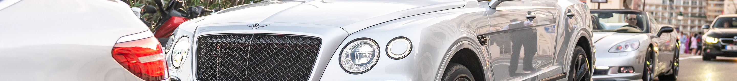 Bentley Bentayga V8 Huntsman Edition