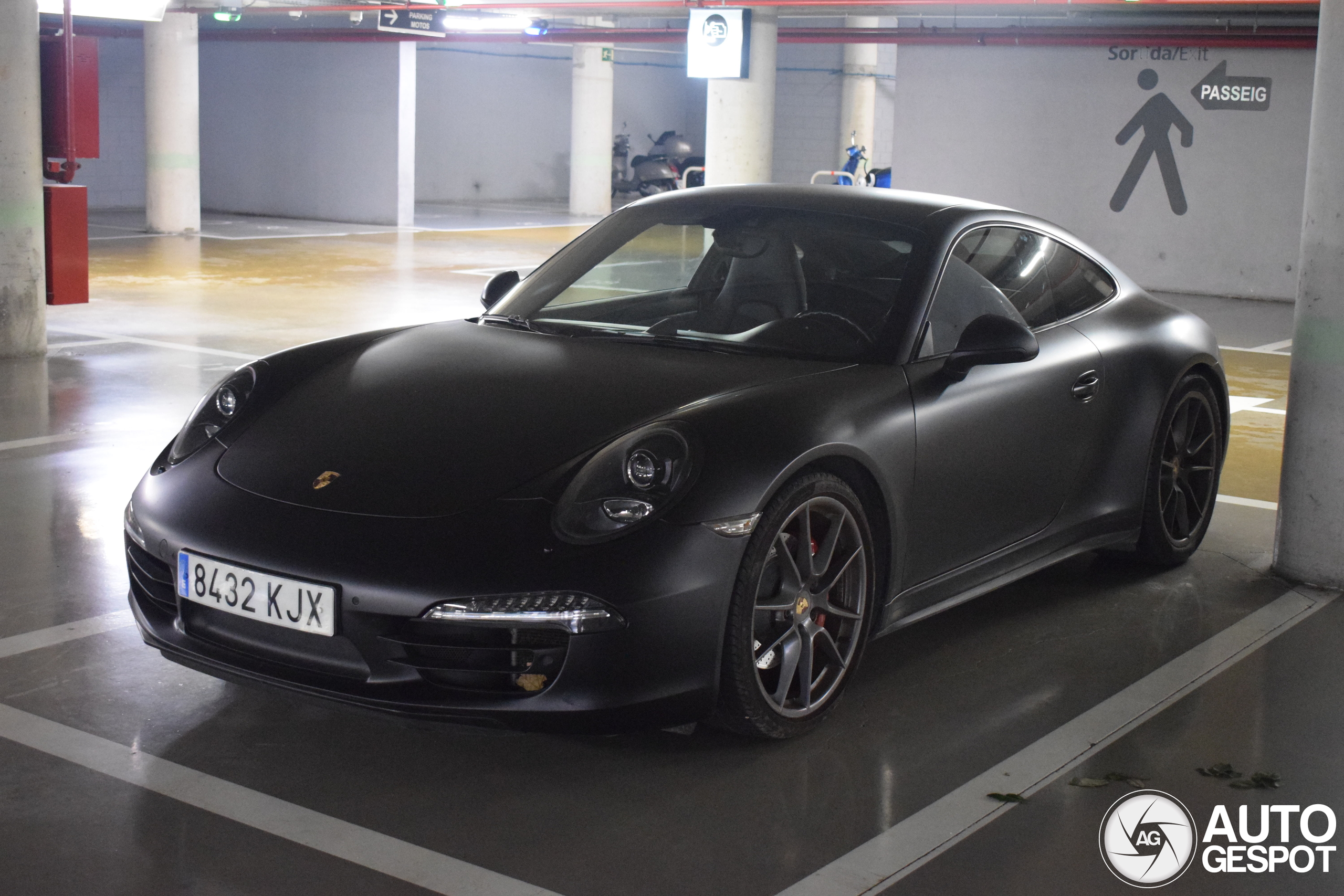 Porsche 991 Carrera 4S MkI