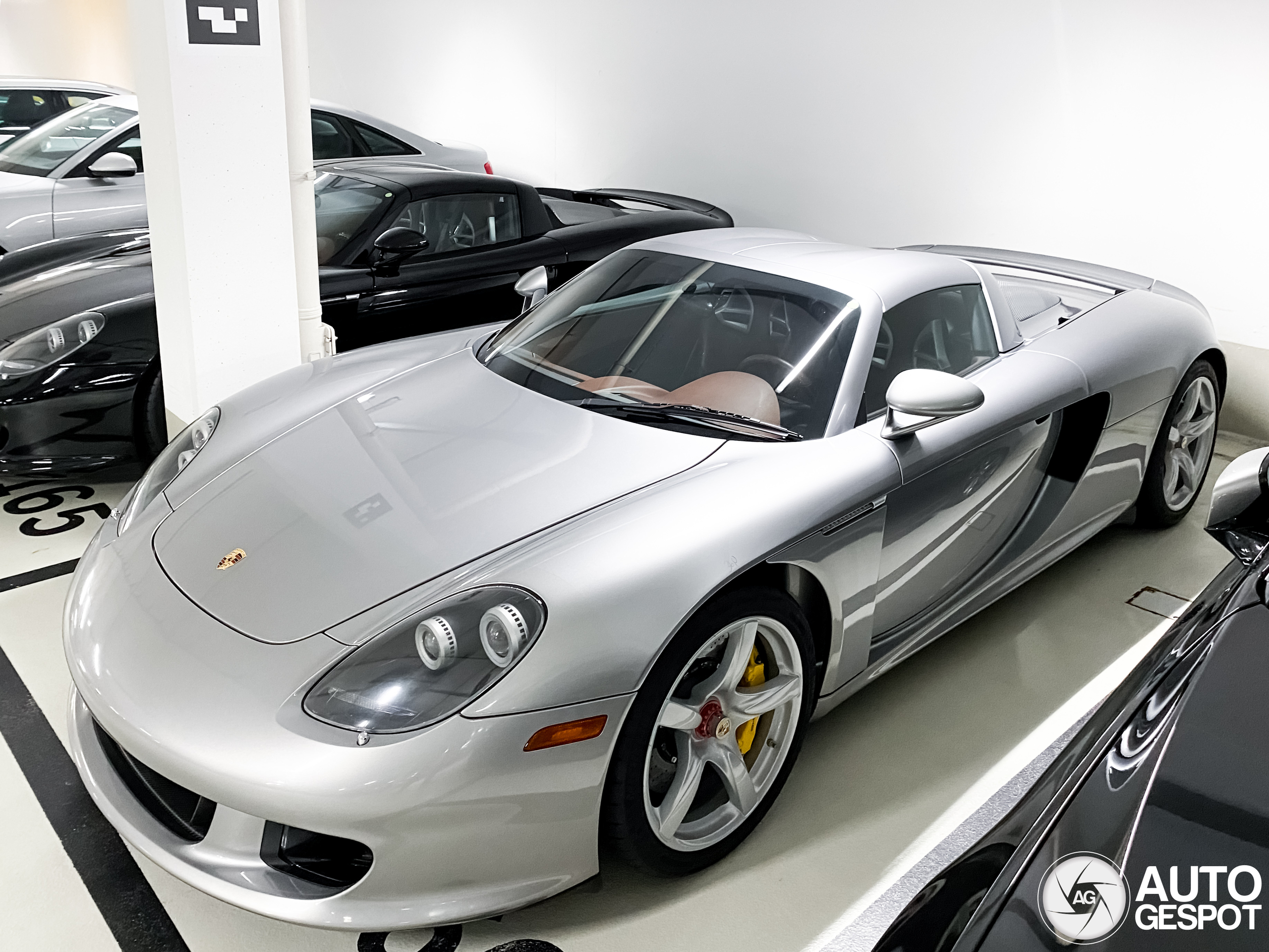 京商 dNano Porsche Carrera GT 新品未開封 込】 京商 1/64 ポルシェ カレラ GT シルバー ホビールート限定