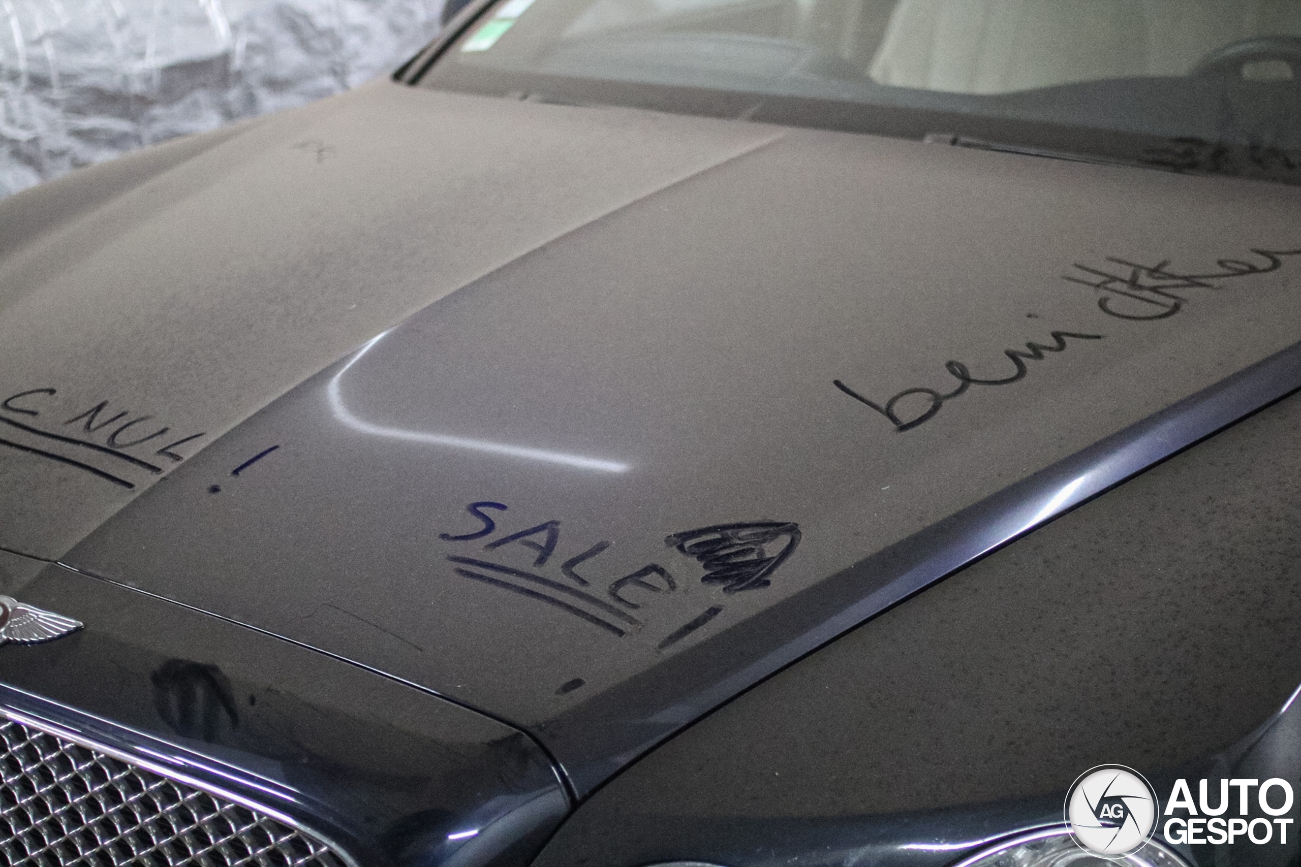 Bentley Flying Spur V8