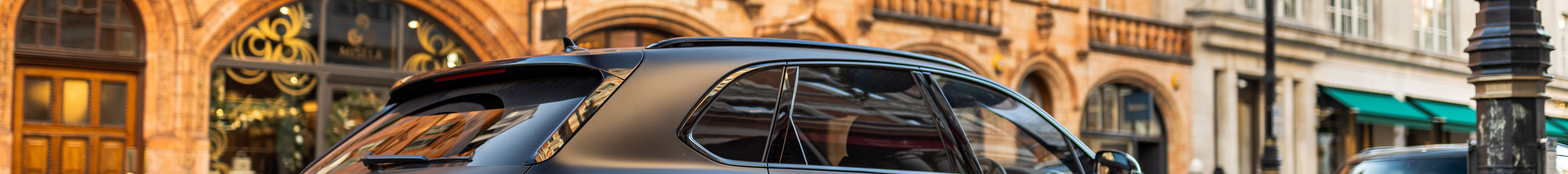 Bentley Bentayga V8