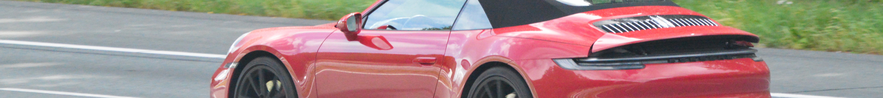 Porsche 992 Carrera 4S Cabriolet
