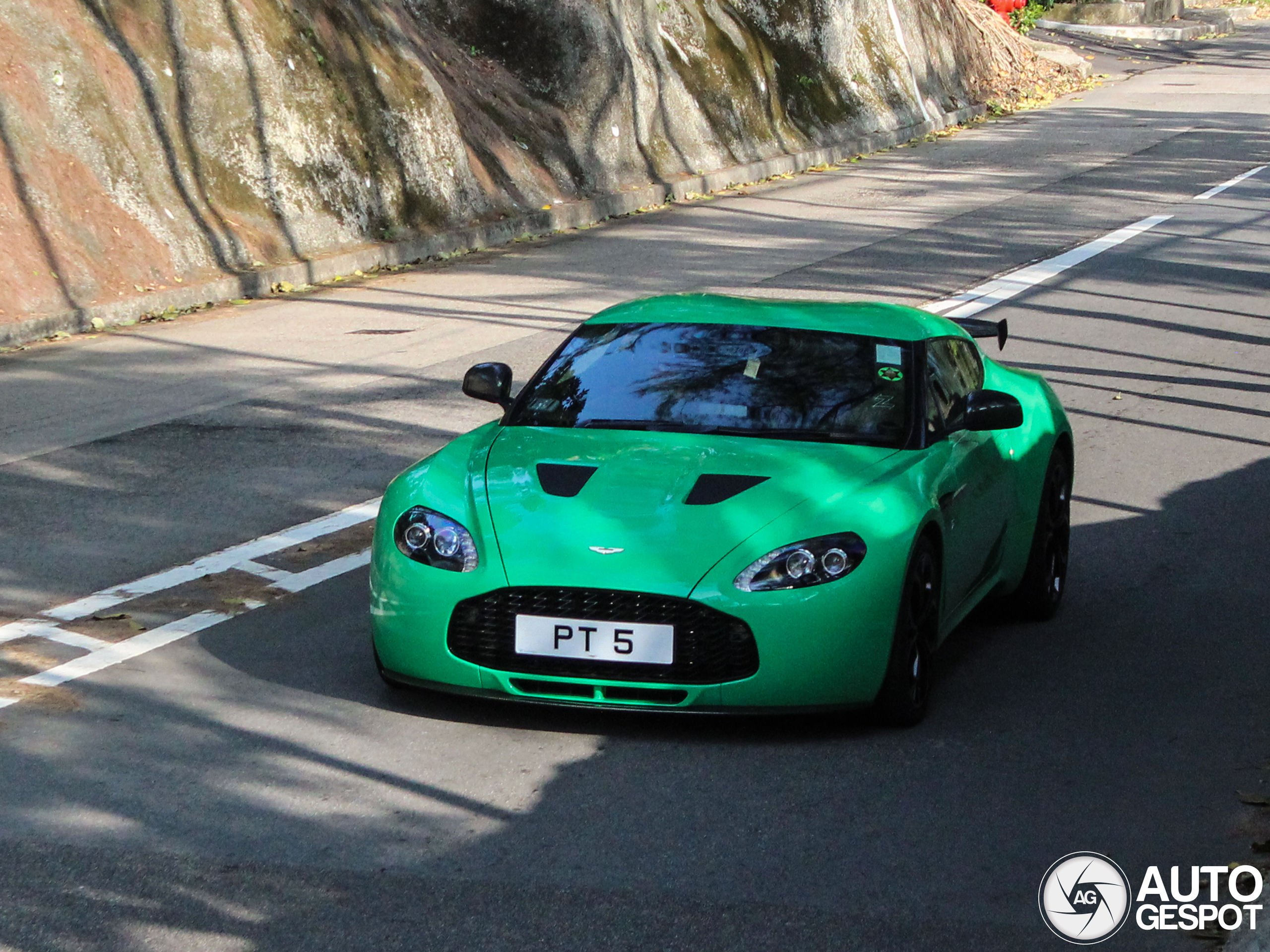 Zeldzame V12 Zagato doet een blokje om in Hong Kong