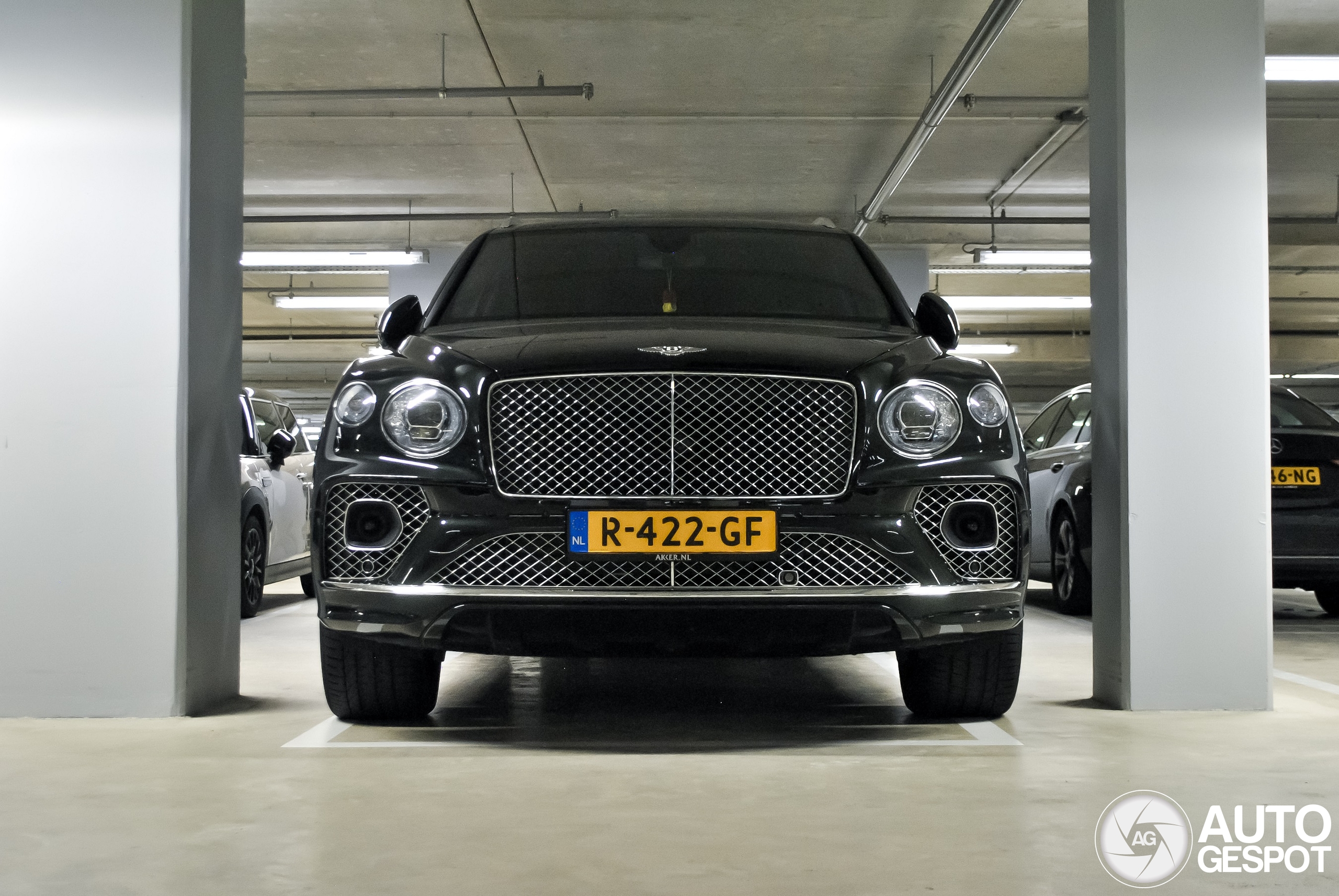 Bentley Bentayga V8 2021