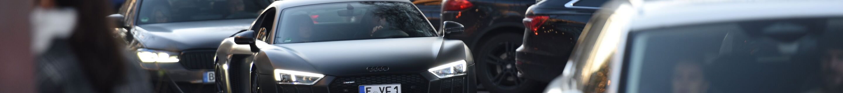 Audi R8 V10 Plus 2015