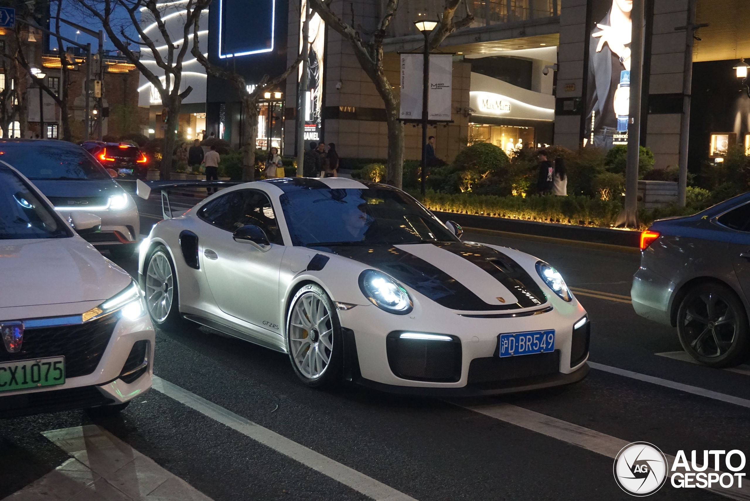 Porsche 991 GT2 RS Weissach Package